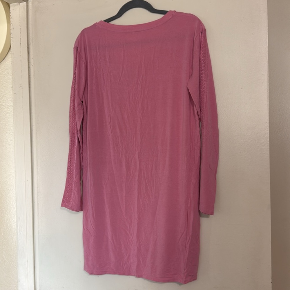Victoria’s Secret sleep tee - Picture 4 of 4